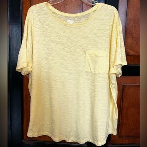 Old Navy Yellow Short Sleeve Tee